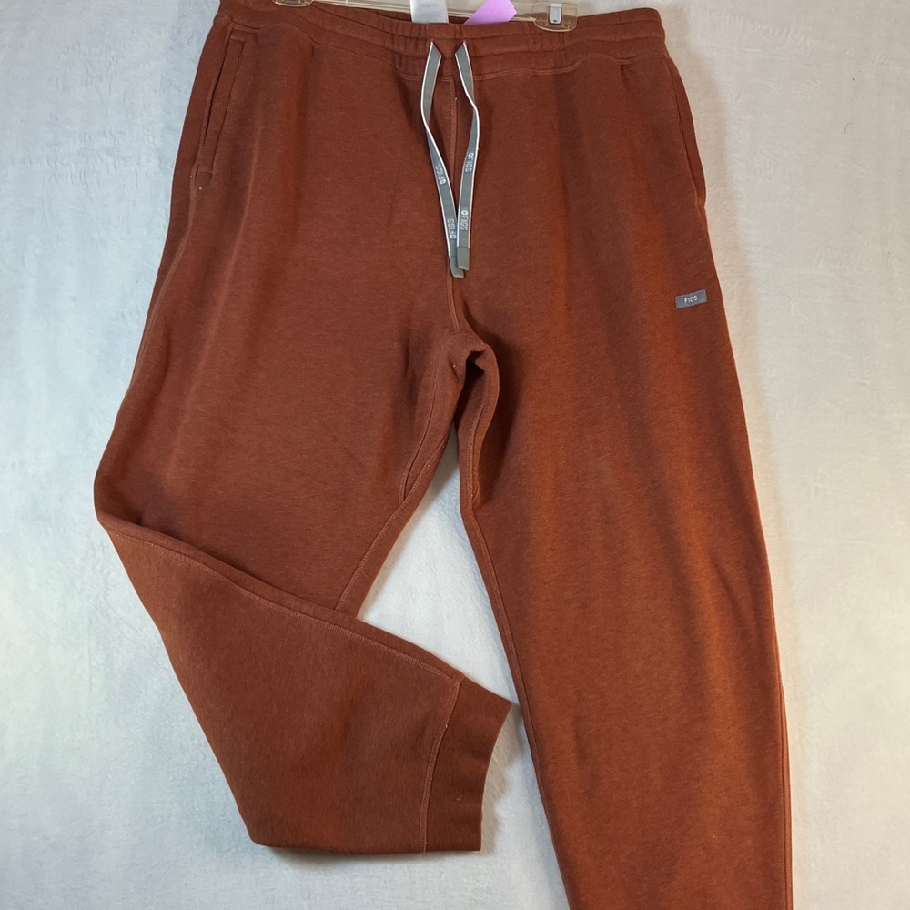 Figs women’s  Rust Jogger Pants size xl